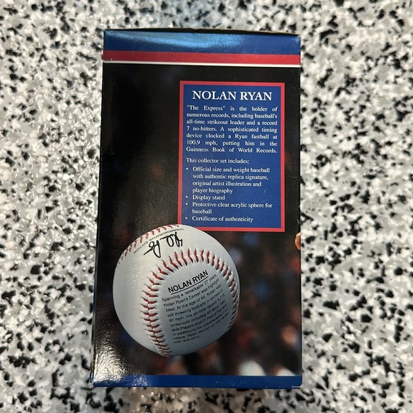 Nolan Ryan baseball - Picture 4 of 4